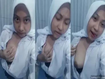Jilbab ABG Nakal Pap Memek Basah Buat Guru Penjas